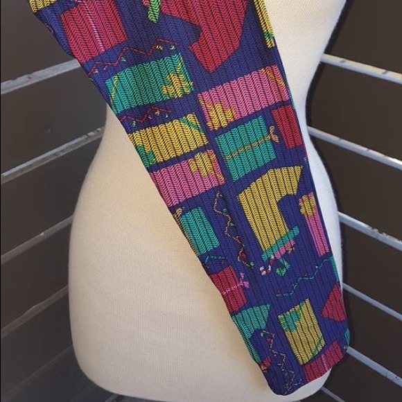 Lularoe Christmas Tall and Curvy Leggings - Picture 2 of 2